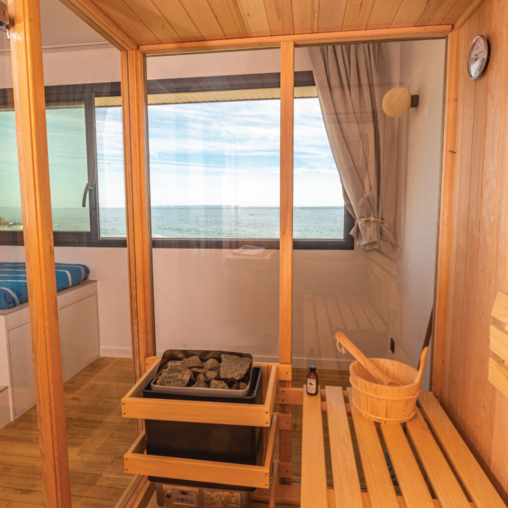 maison-vacances-villa-ponant-doelan-finistere-piscine-1